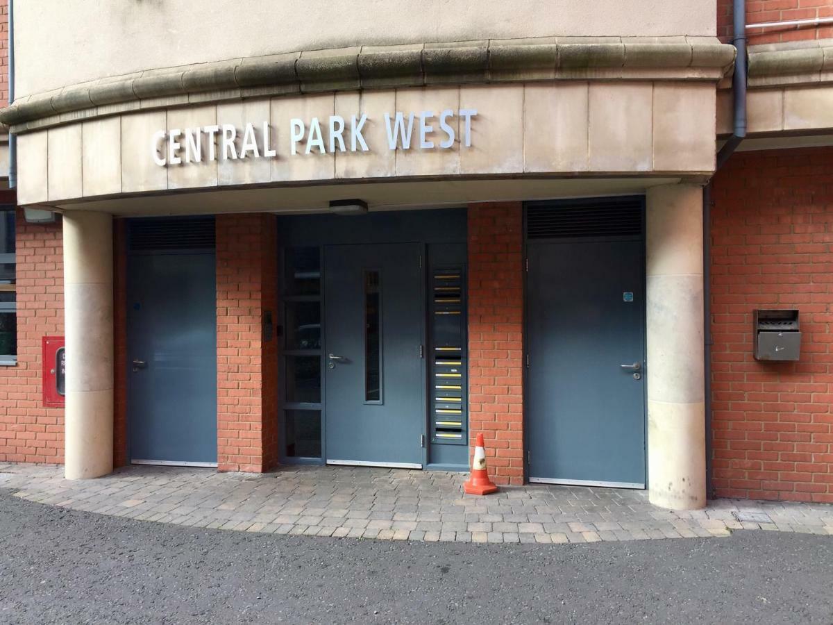 City Centre Belfast Free Parking Εξωτερικό φωτογραφία
